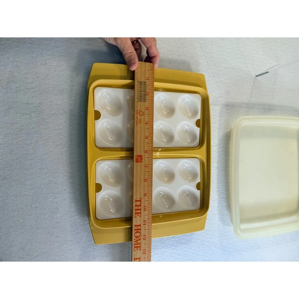 Vintage Tupperware Deviled Egg Keeper Carrier Tray Yellow 16 Egg Serving Set